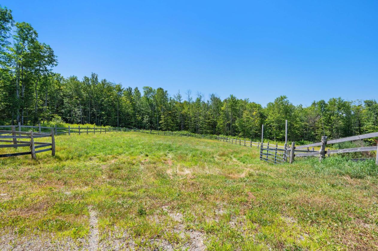 Gorgeous Equestrian Property - Western Maine - photo 23