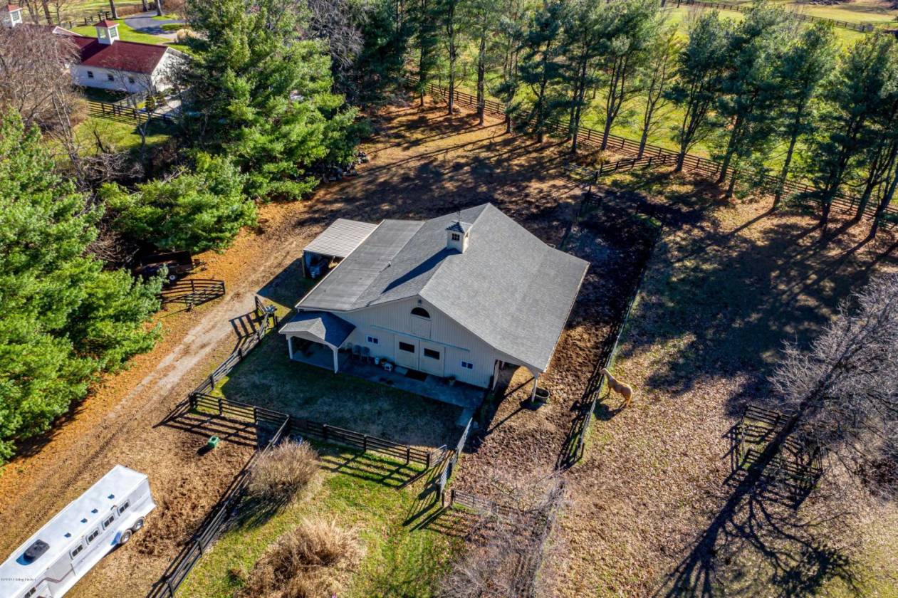 Horse Property on Five Fenced Acres Louisville, Jefferson County