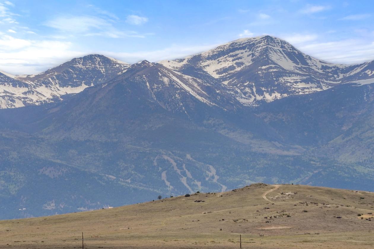 Incredible Ranch on 80 acres - photo 12