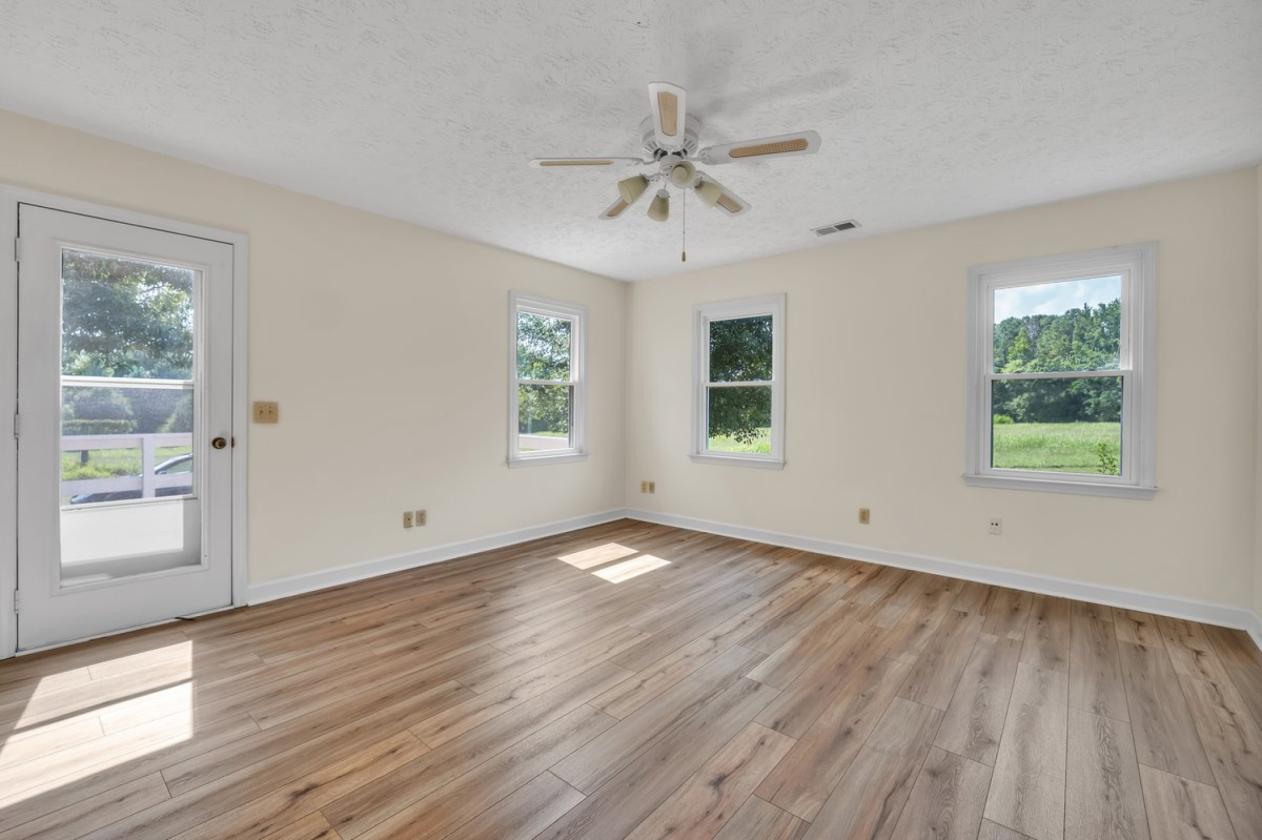 Fieldcrest Farms Estate - photo 28