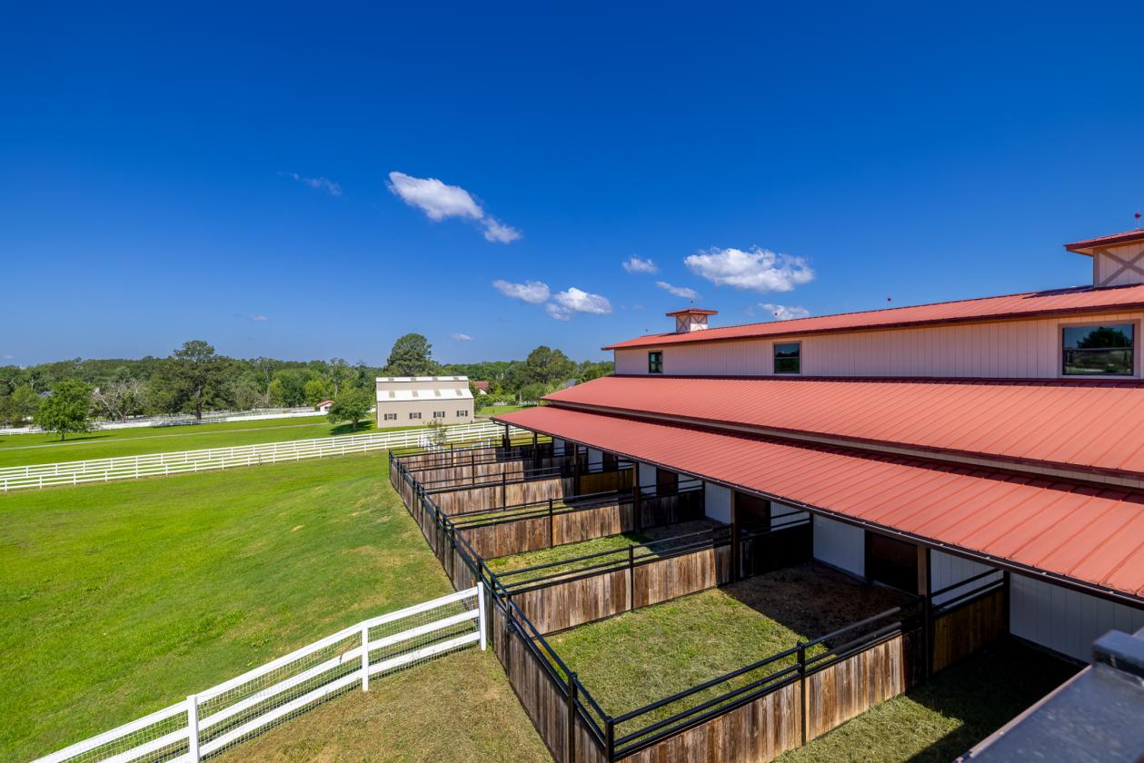 Luxury Equestrian Estate - photo 18