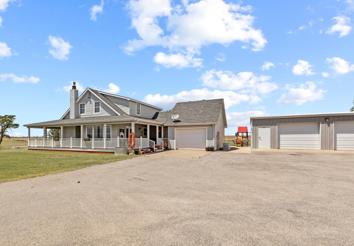 16.66 Acre Horse Property - photo 3