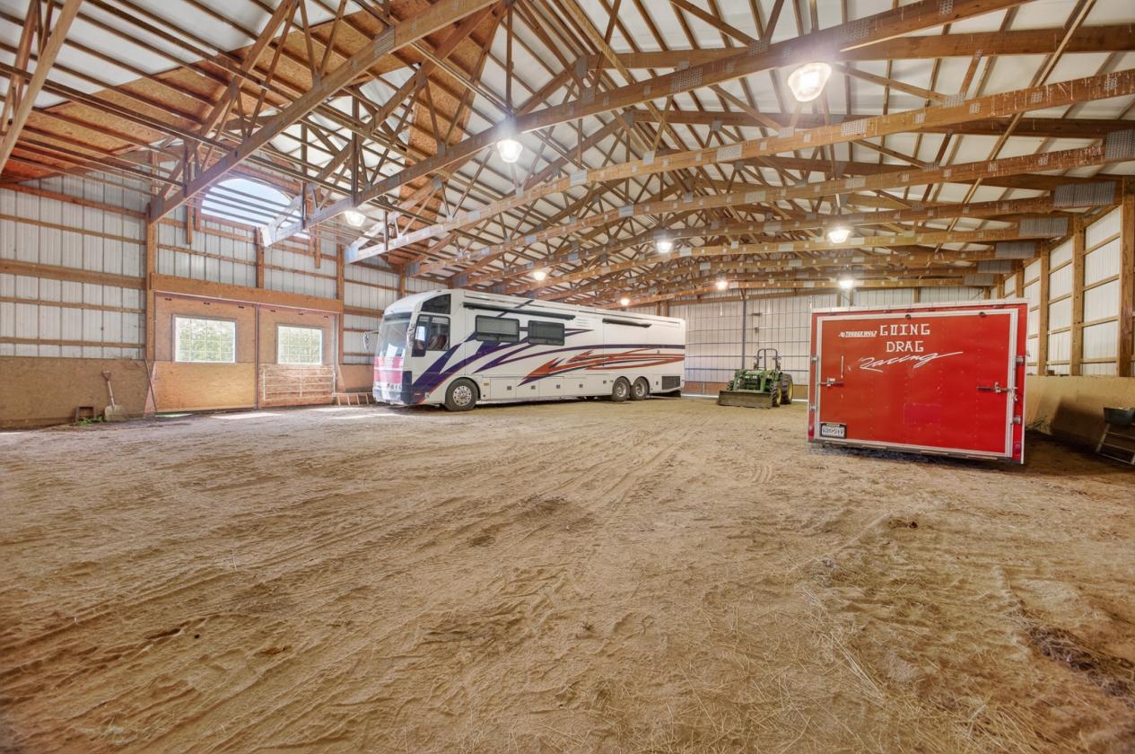Luxury 227 Acre Horse Property - photo 10