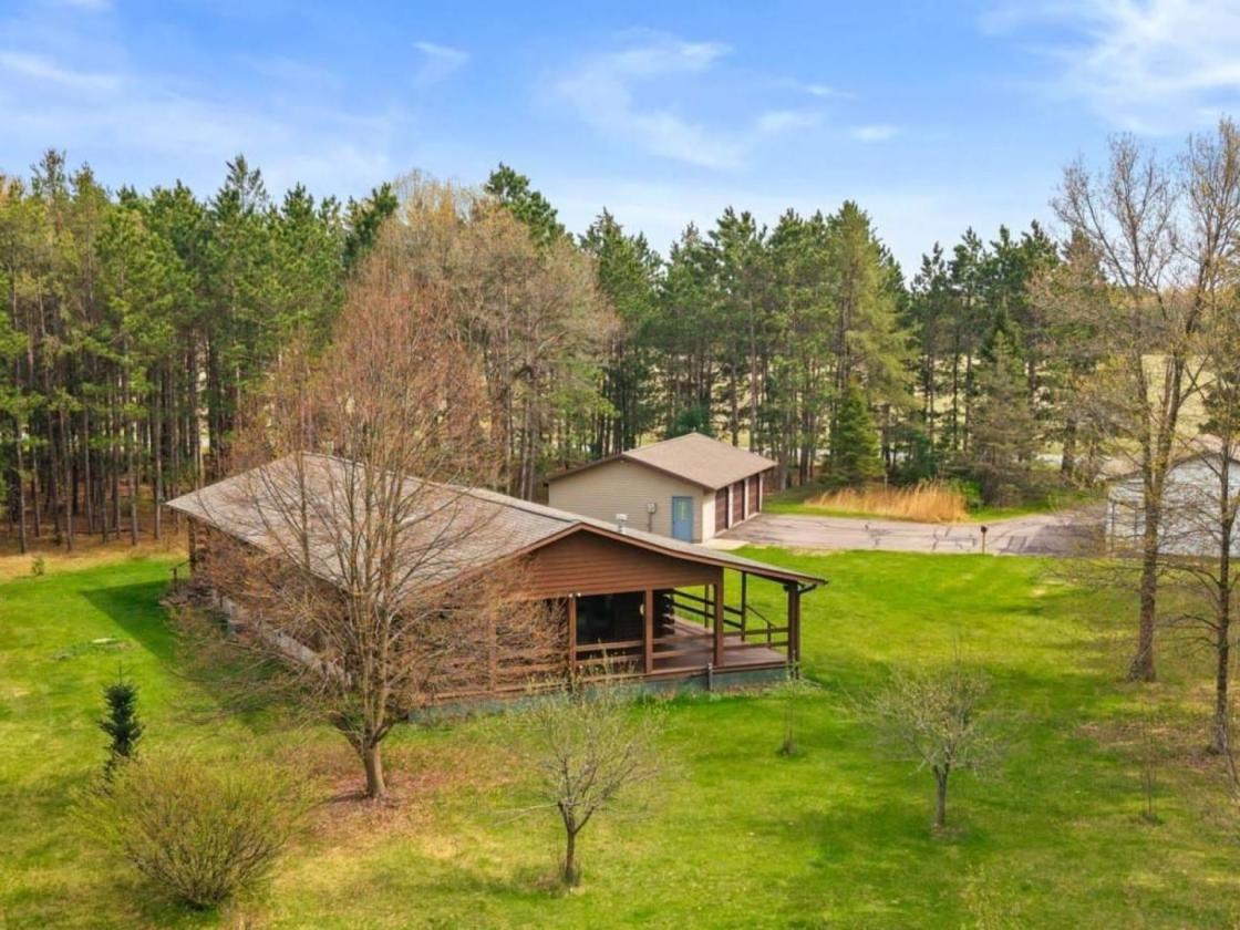 Classic log home on 23 gorgeous wooded acres! - photo 1