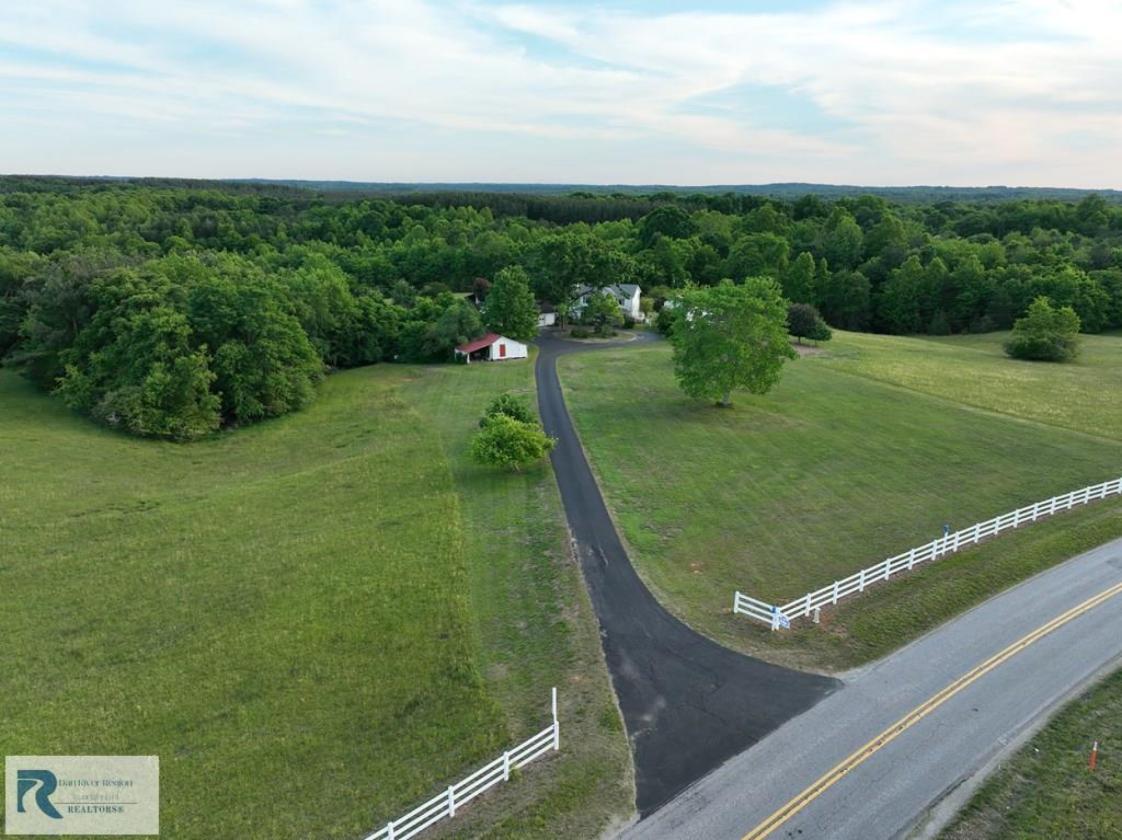 Blue Bird Hill - Turnkey Endless Possibilities - photo 4