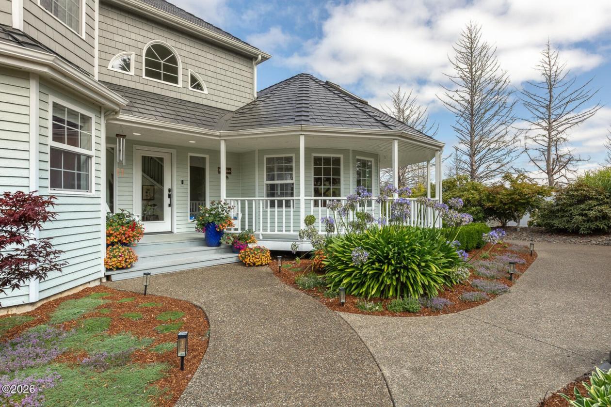 Exceptional Oregon Coast Estate - photo 2