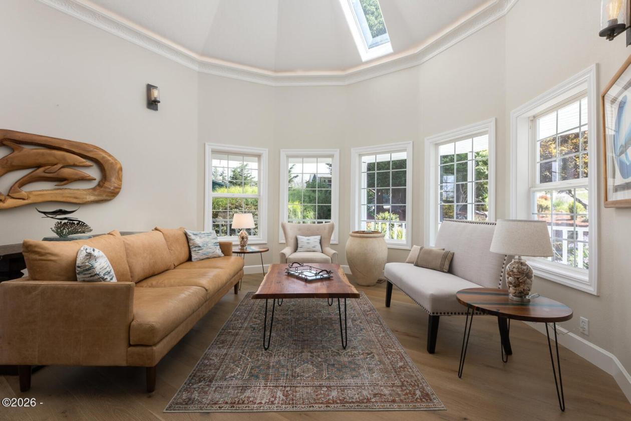 Exceptional Oregon Coast Estate - photo 14