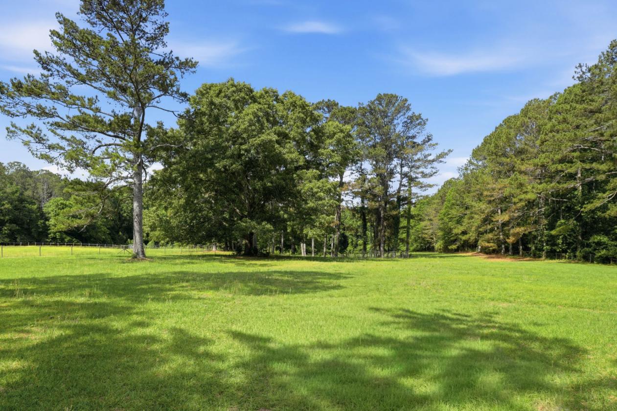 Breathtaking +/-16-Acre Equestrian Estate - photo 24