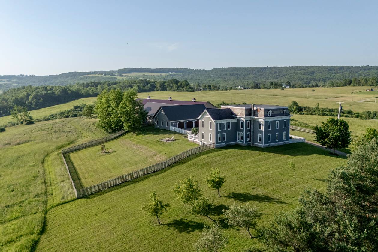 Horse Property for sale.