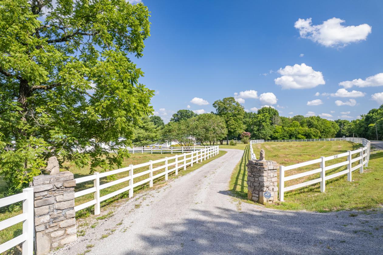 G&G Stables: 18+ acre Horse Facility - photo 14