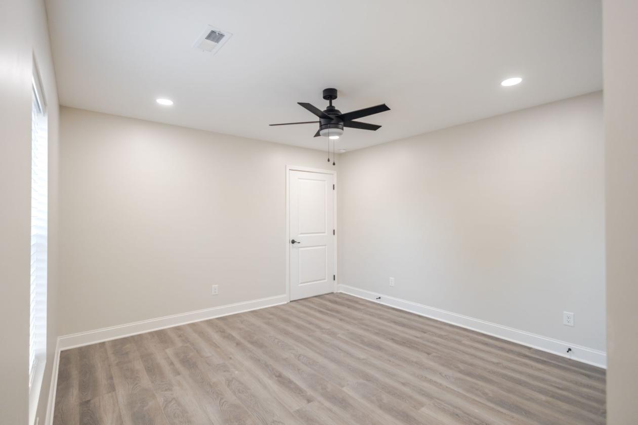 Barndominium & Acreage - photo 19
