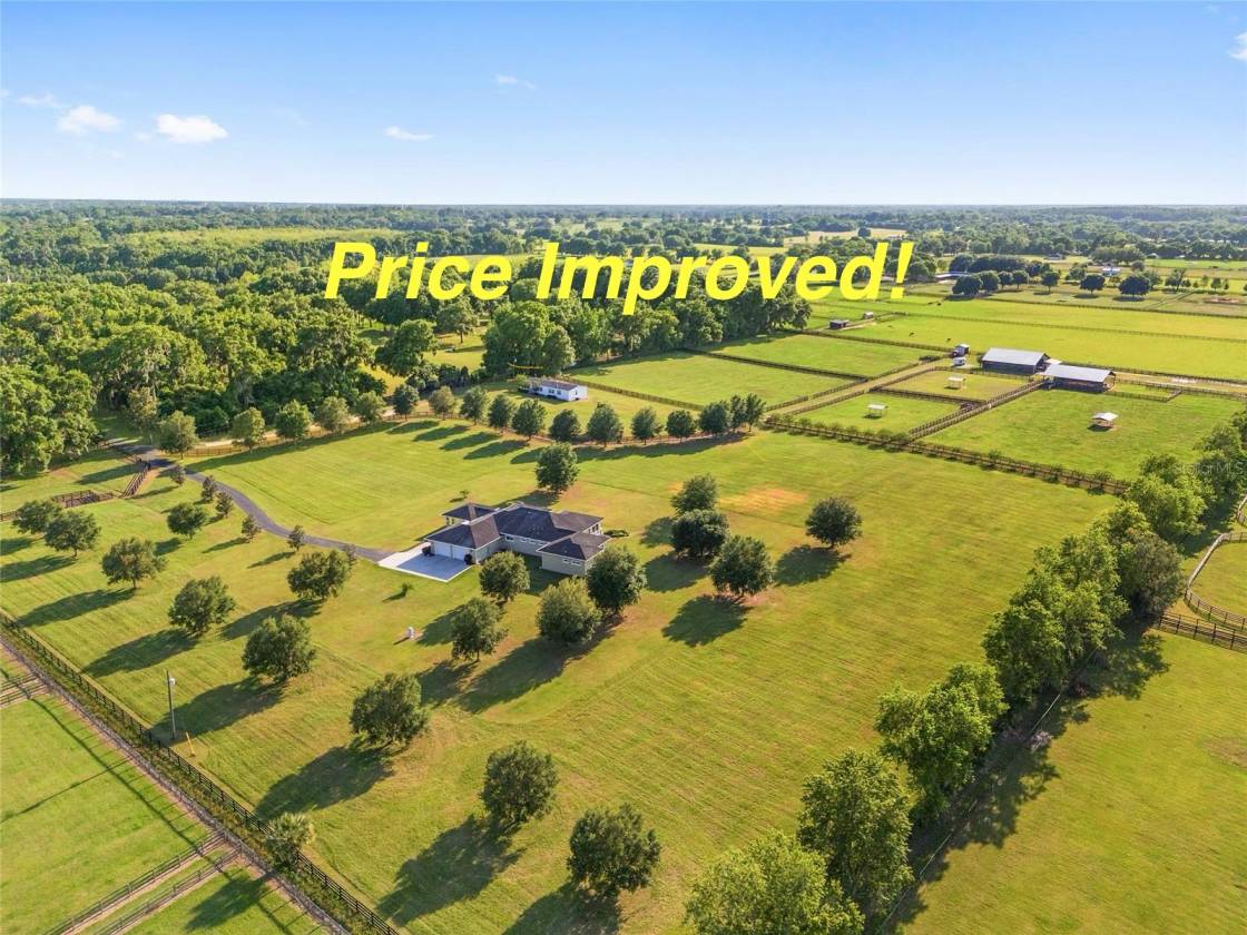 Horse Property for sale.