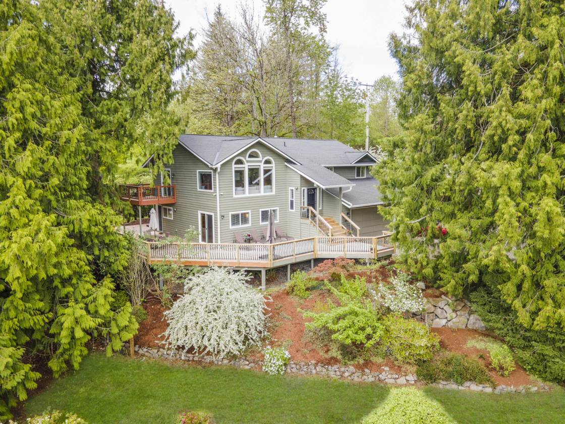 Horse Property for sale.