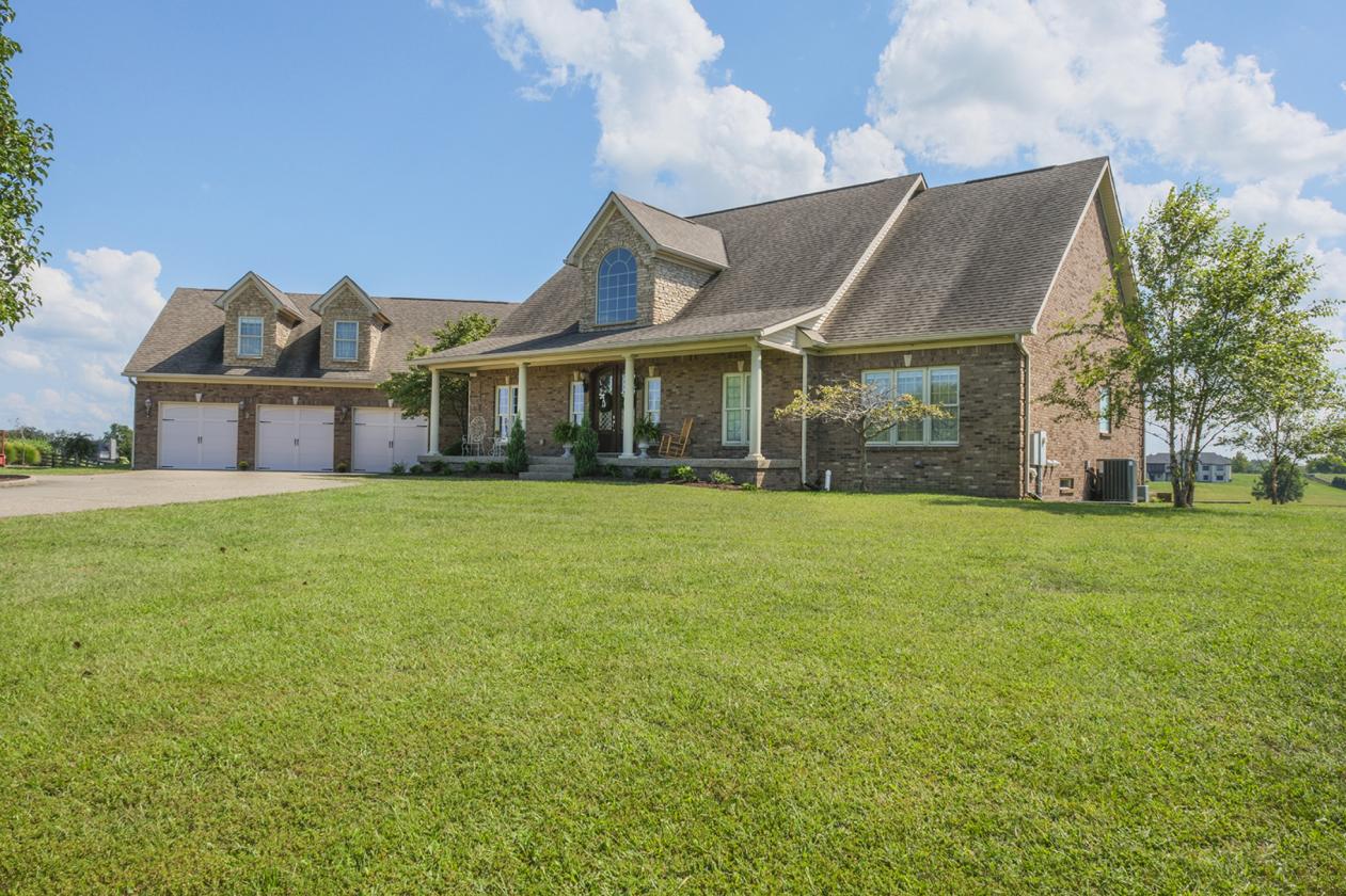 LUXURY HOME IN AMAZING EQUESTRIAN COMMUNITY - photo 6