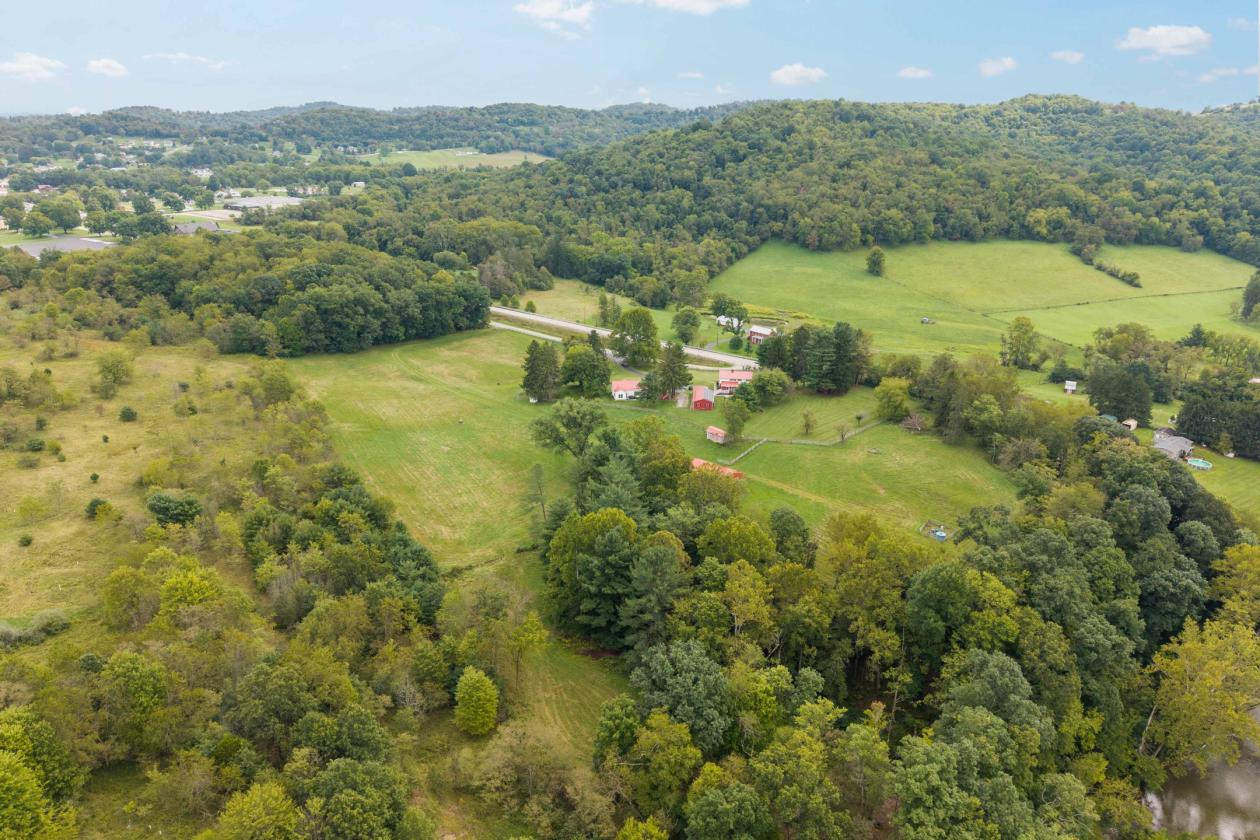 Rare Private Country Retreat - photo 15