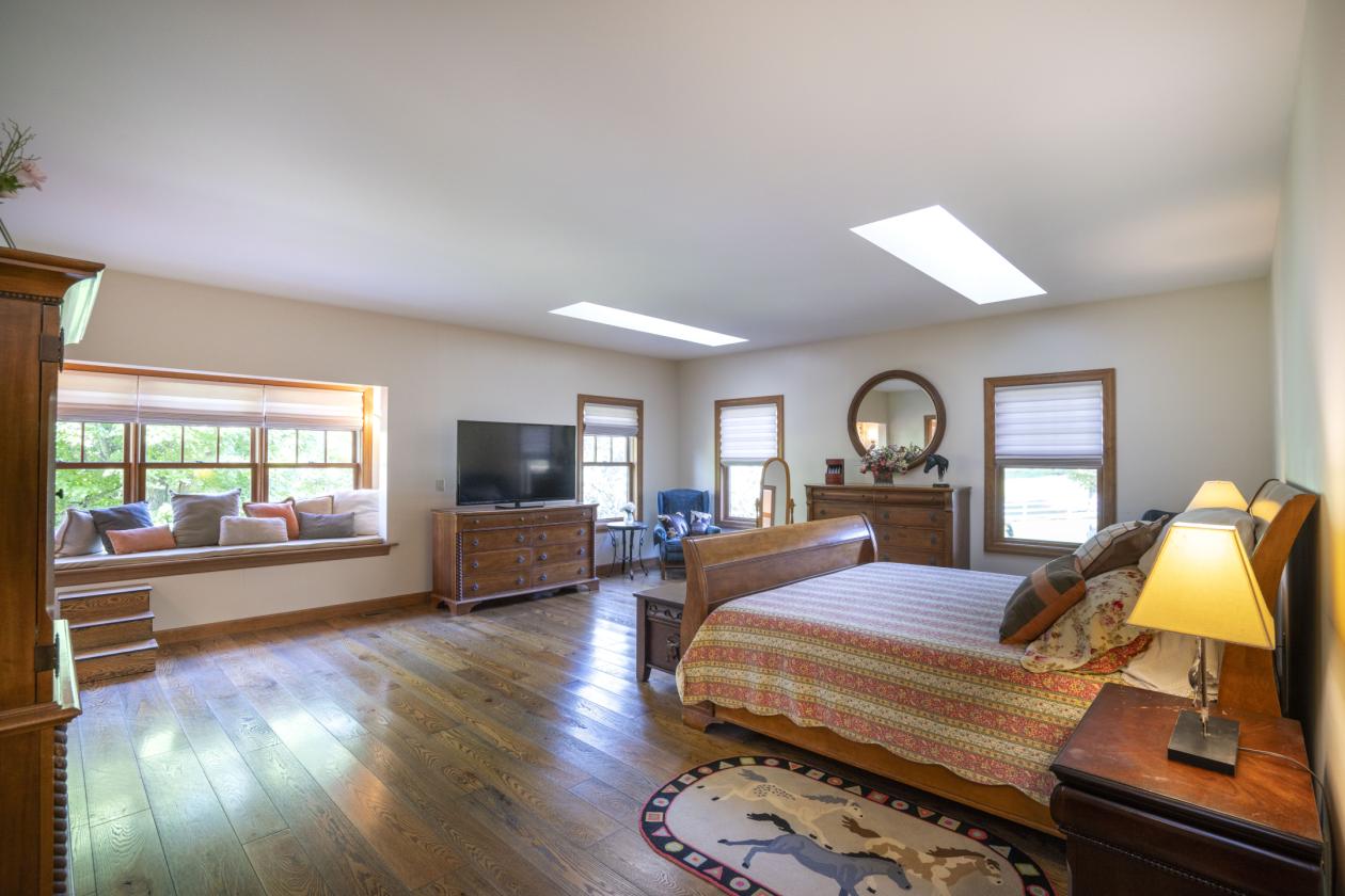 Exceptional Equestrian Estate on 134+ Acres - photo 20