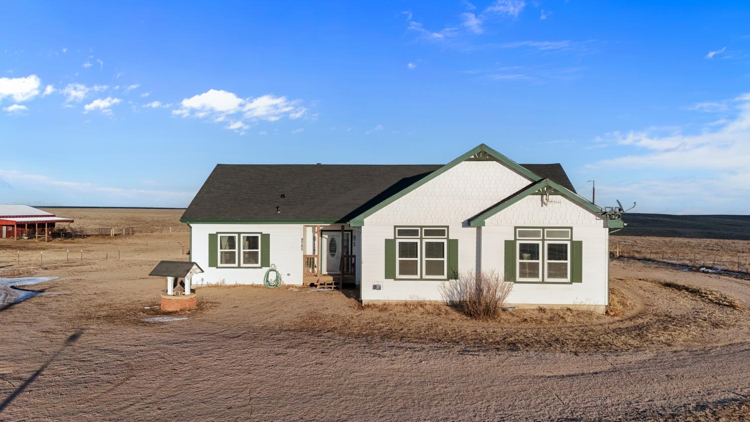 Equine-Ready 40 Acres, Home, Barn & Utilities - photo 2