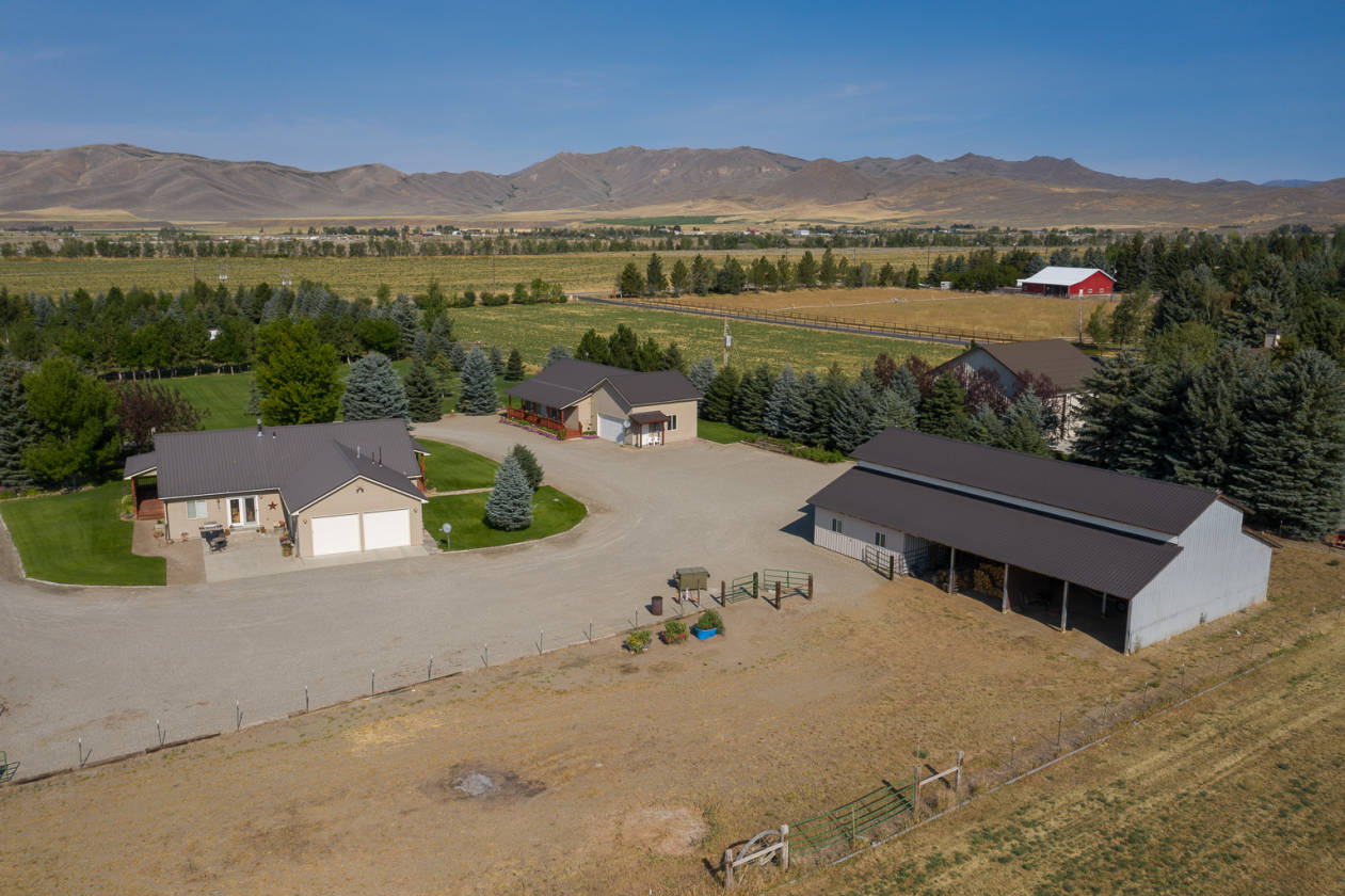 The Super Ranch | Bellevue, Blaine County, Idaho | HorseProperties.net