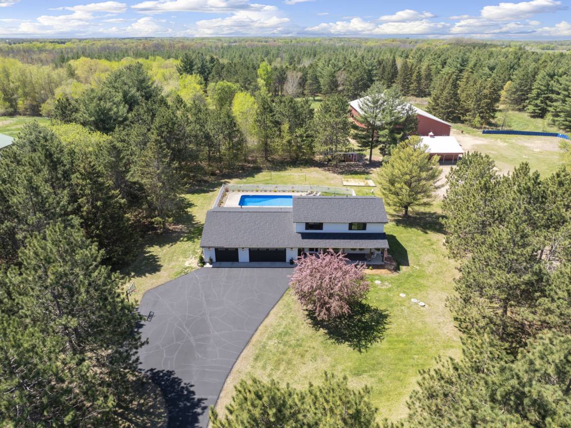 Horse Property for sale.