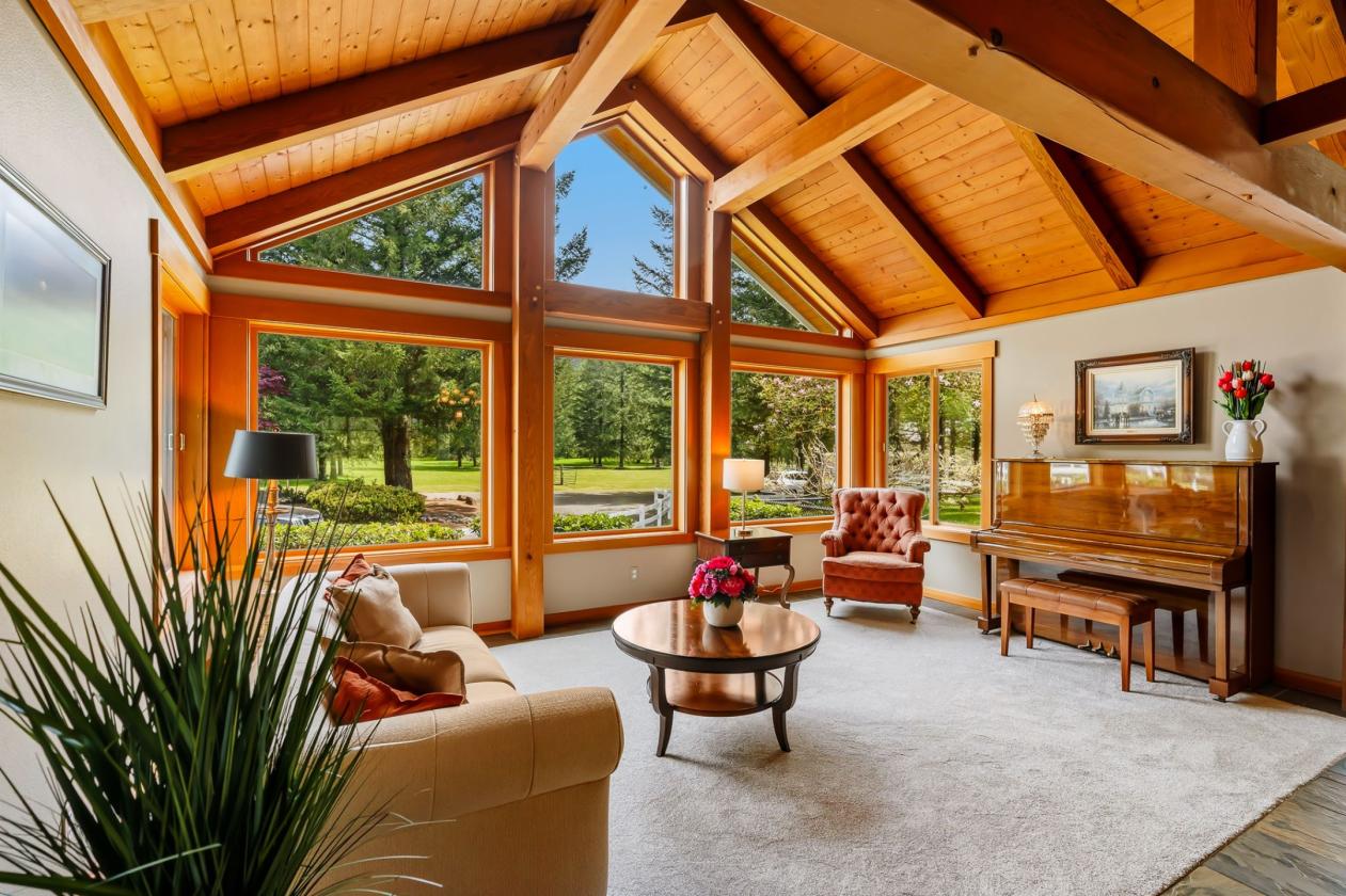 Timber Frame on 10 acres w/pool & arena - photo 16