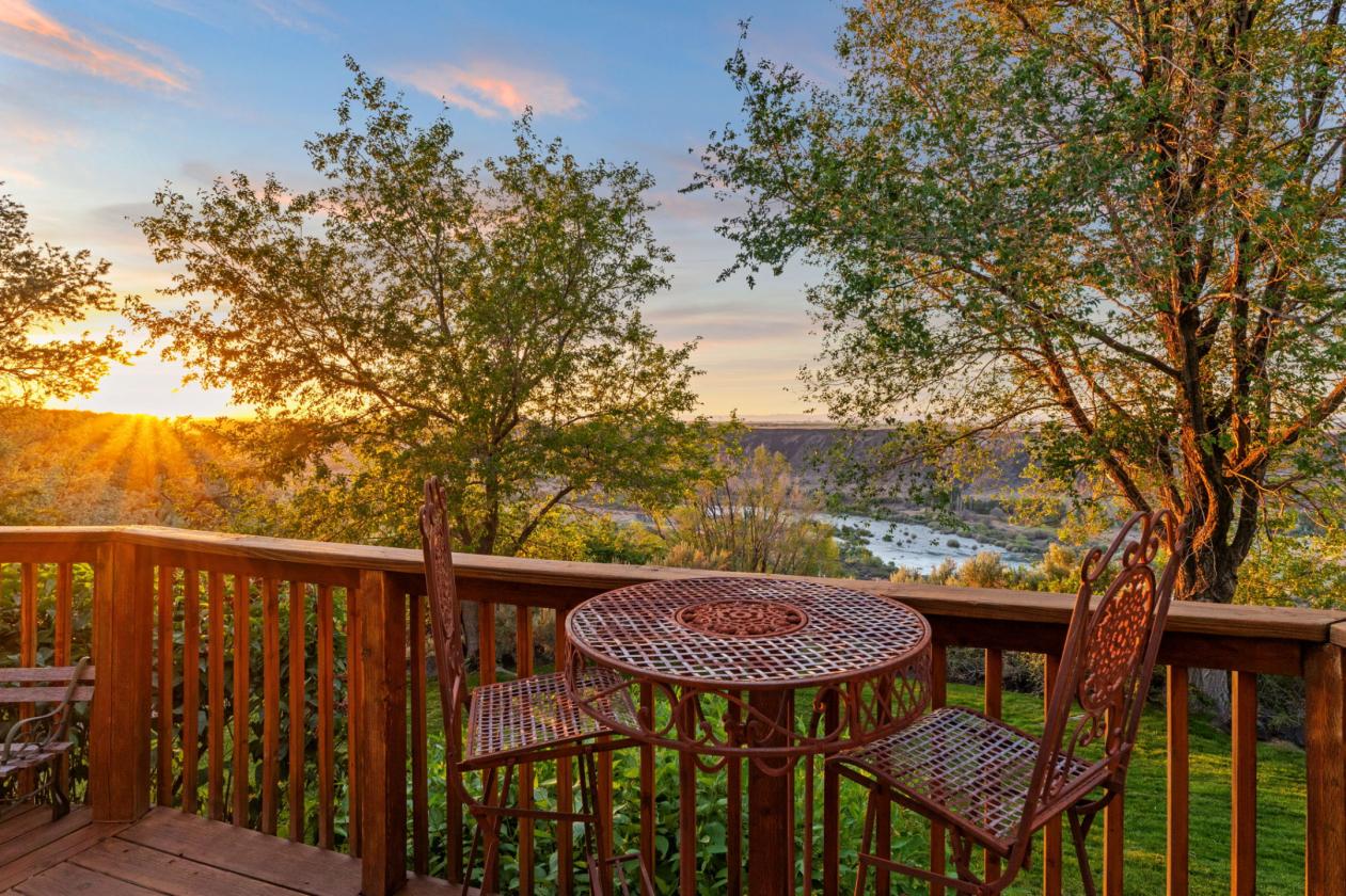 Legacy Equestrian Property with Jaw Dropping Views - photo 5