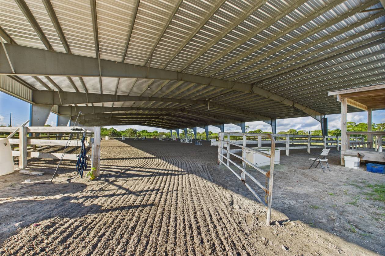 Large Scale Equestrian Boarding/ Training Facility - photo 5