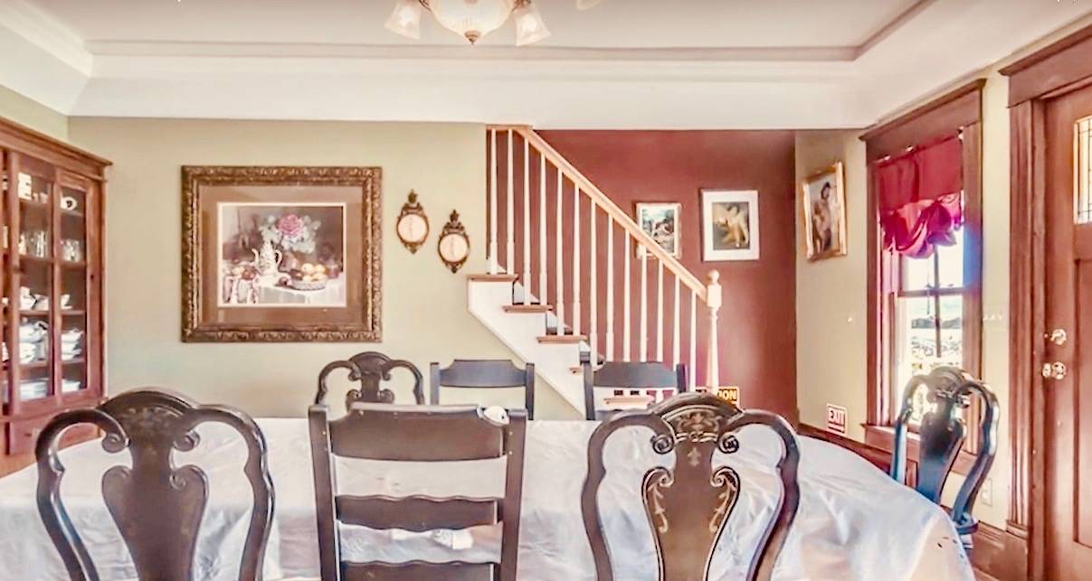 HISTORIC HOME & HORSE FARM Lapeer, Lapeer County, Michigan