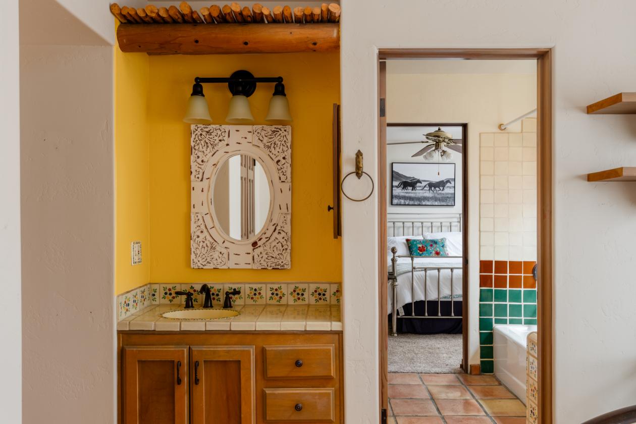 Rancho Santa Fe Lifestyle. County Freedom. No HOA. - photo 21