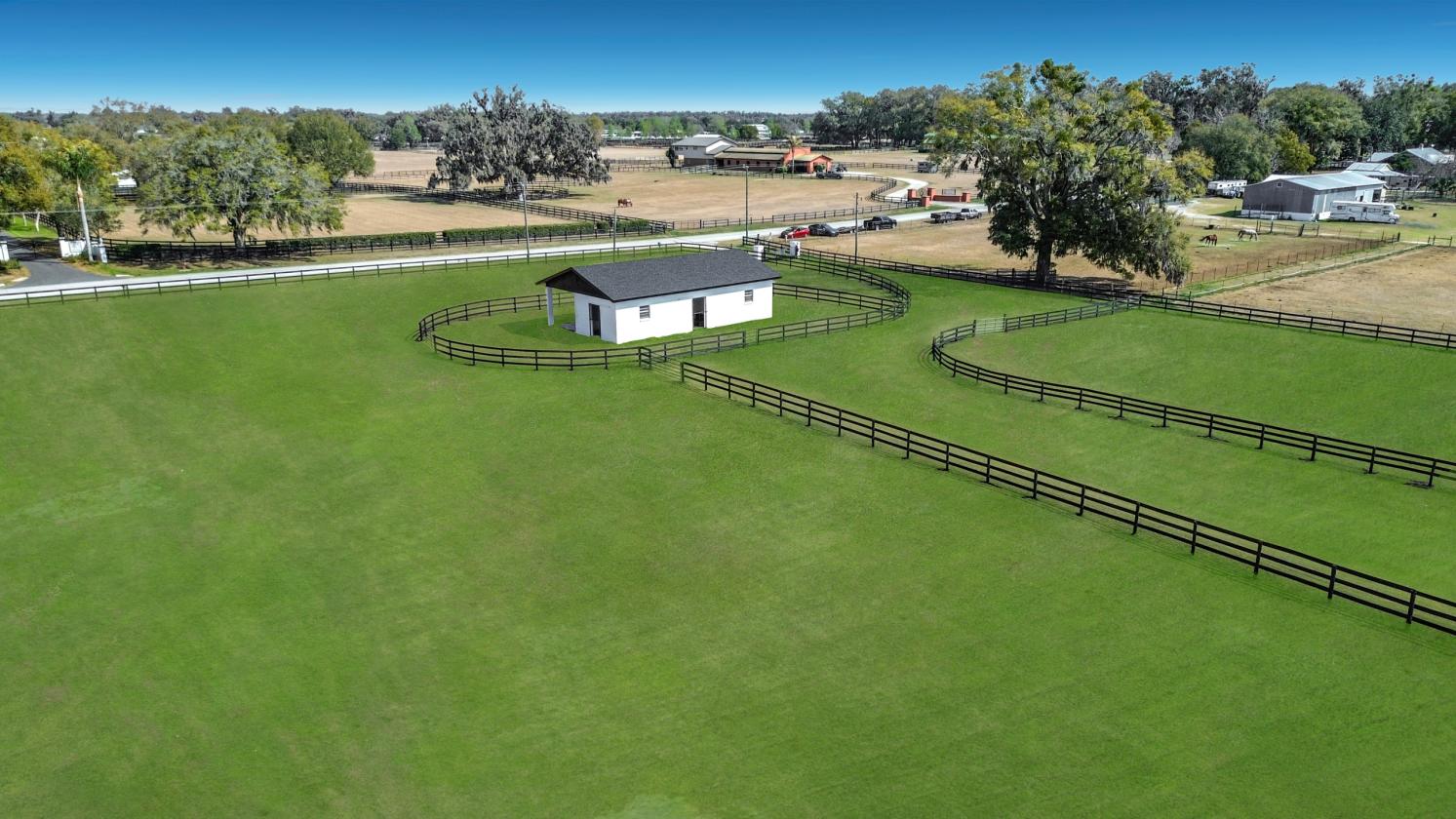Experience Ocala Horse Country Living! 14.1 Acres - photo 5