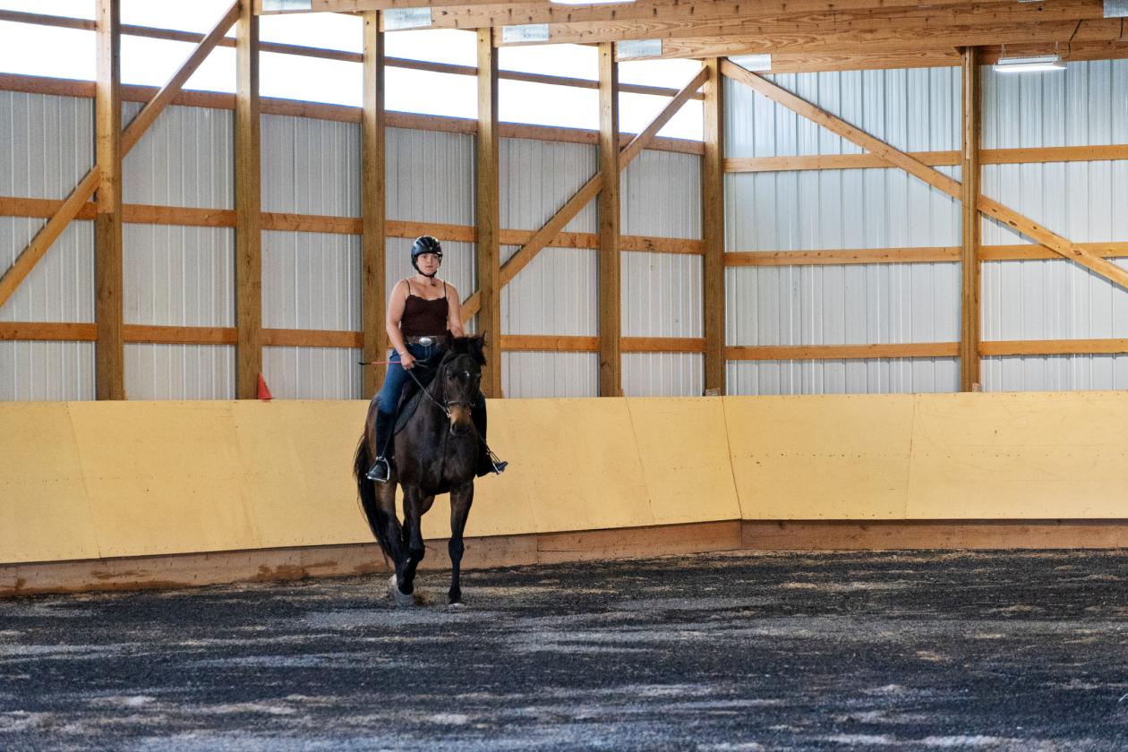 Exceptional horse property with beautiful views - photo 9