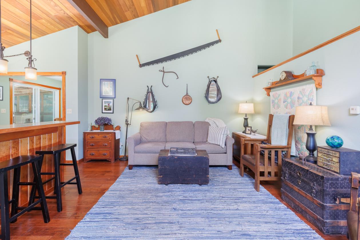 Home with Barn and nearly 24 Acres of fenced land - photo 3