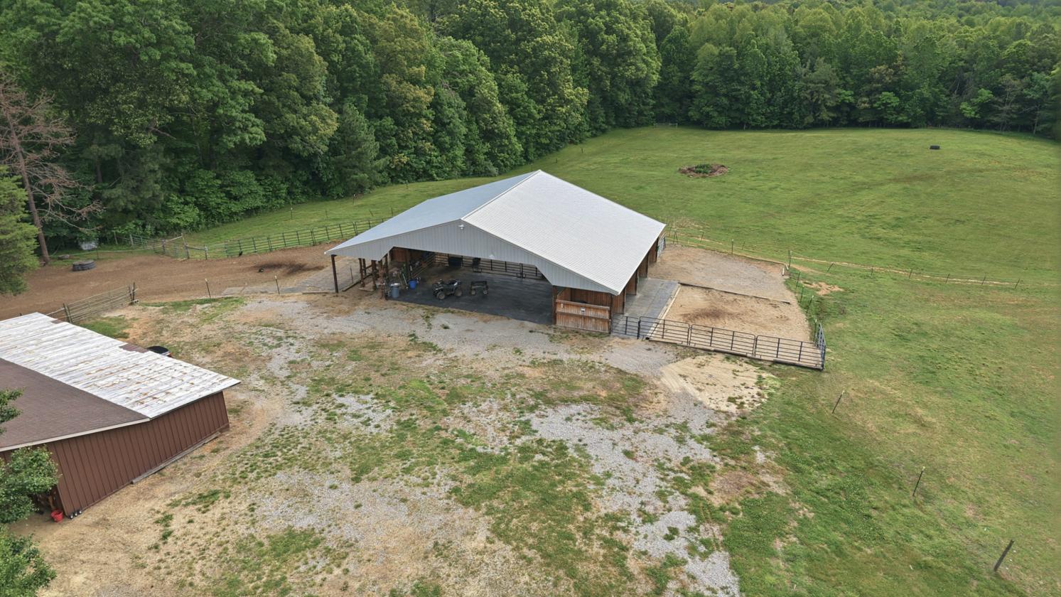 Equestrian Estate Bordering State Forest! - photo 25