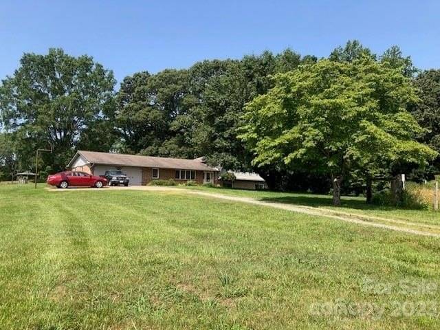 Horse Property for sale.