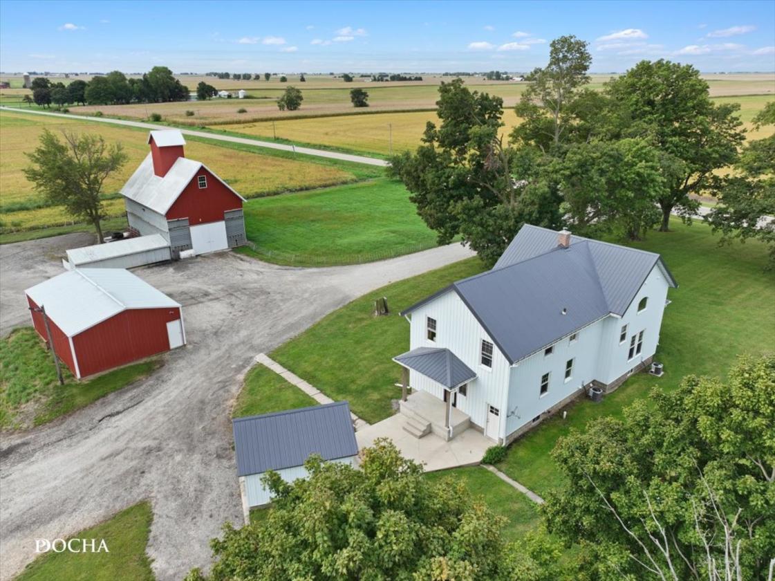 Renovated Farmhouse, Indoor Arena & More! - photo 22