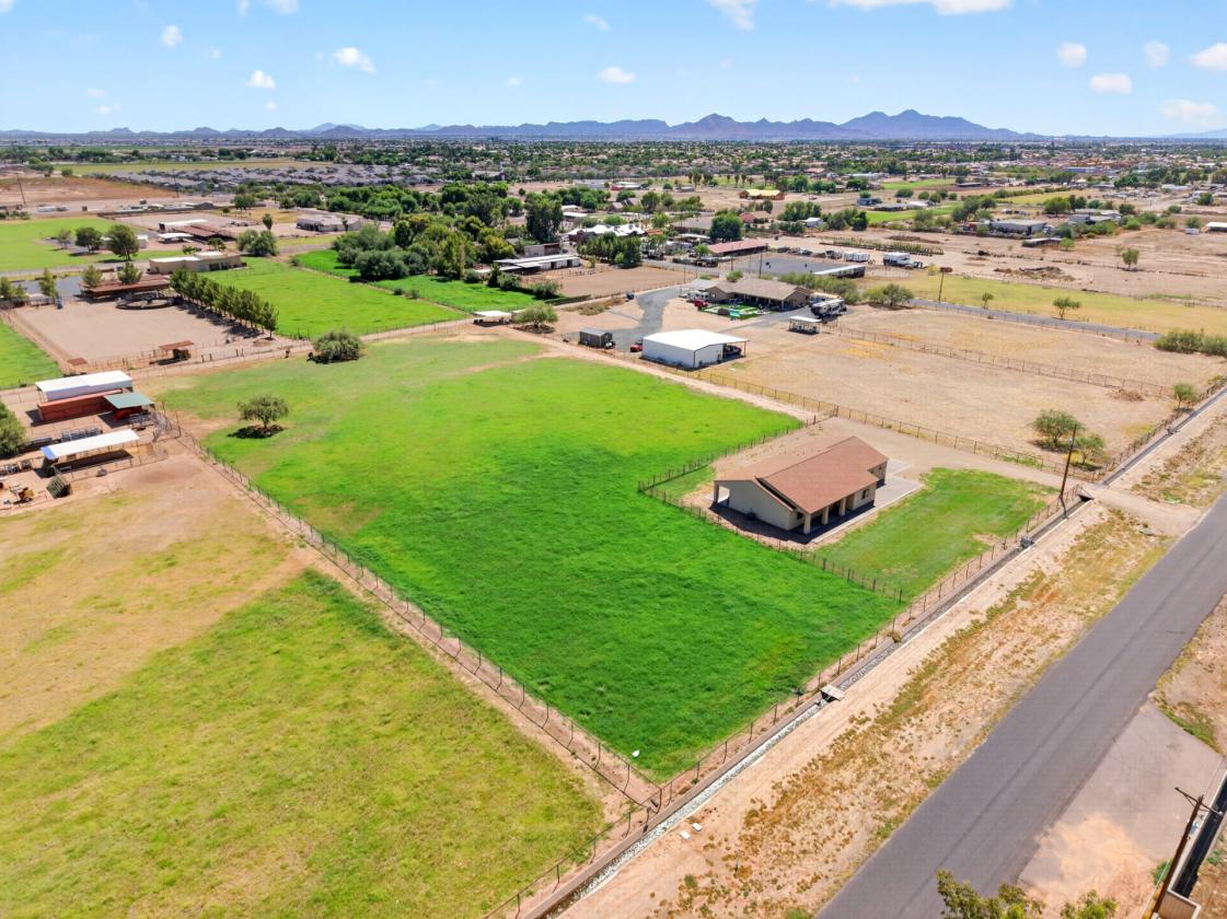 Newer Home and 3+ Acres of Irrigated Pasture - photo 7