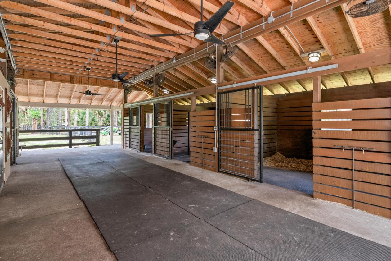Serene 5 Acre Equestrian Estate - photo 10