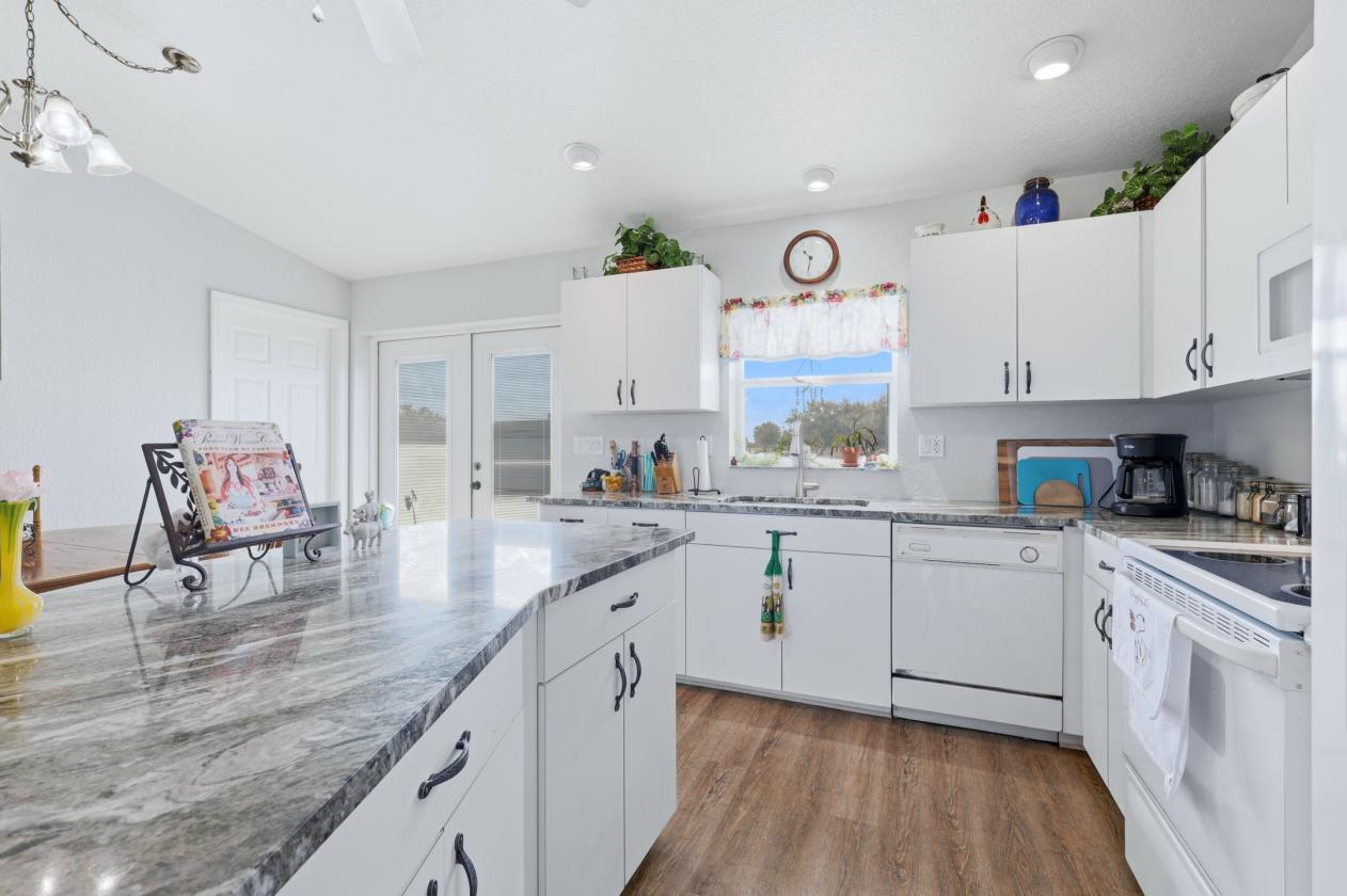 Horse Property with charm - photo 20