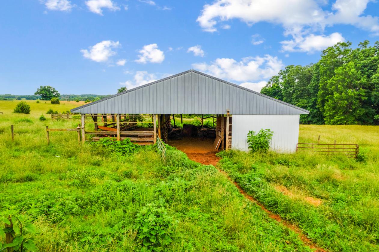 Magnificent Property on 112 Acres - photo 20