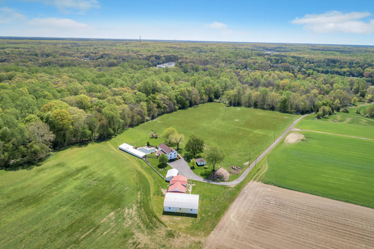 Farm Estate in Tranquil Setting of Cream Ridge, NJ Upper Freehold, Monmouth County, New Jersey