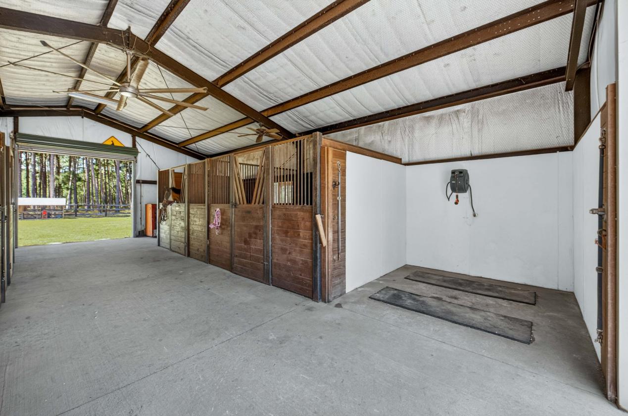 40 Acre Turn Key Dressage Facility with Log Home - photo 22