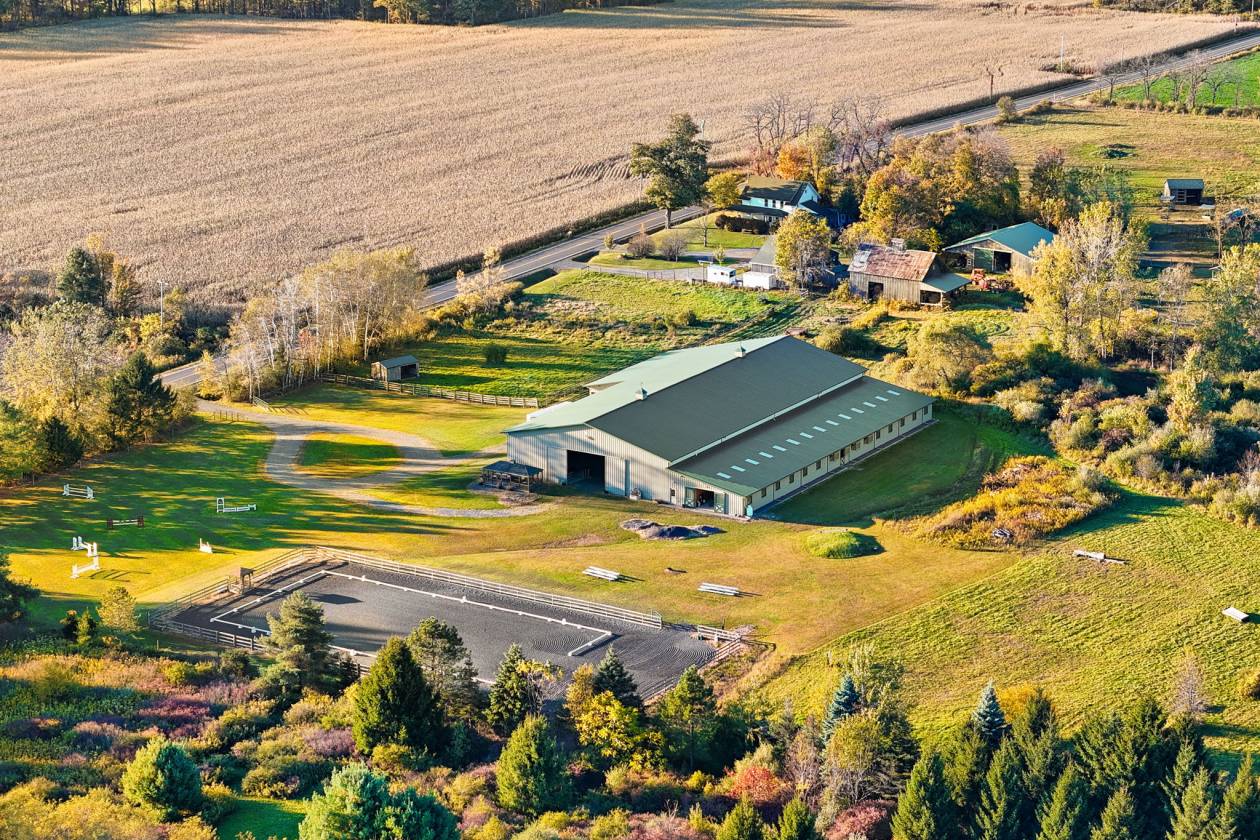 Horse Property for sale.