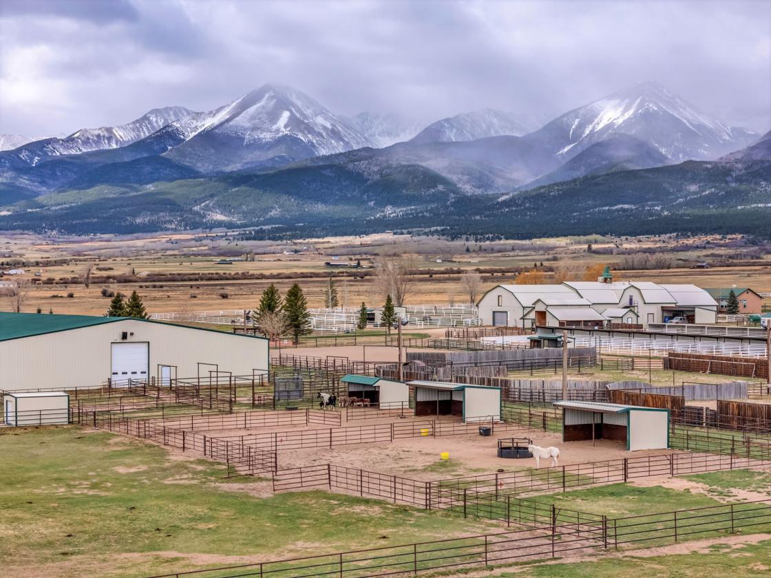 A Painted View Ranch - photo 8