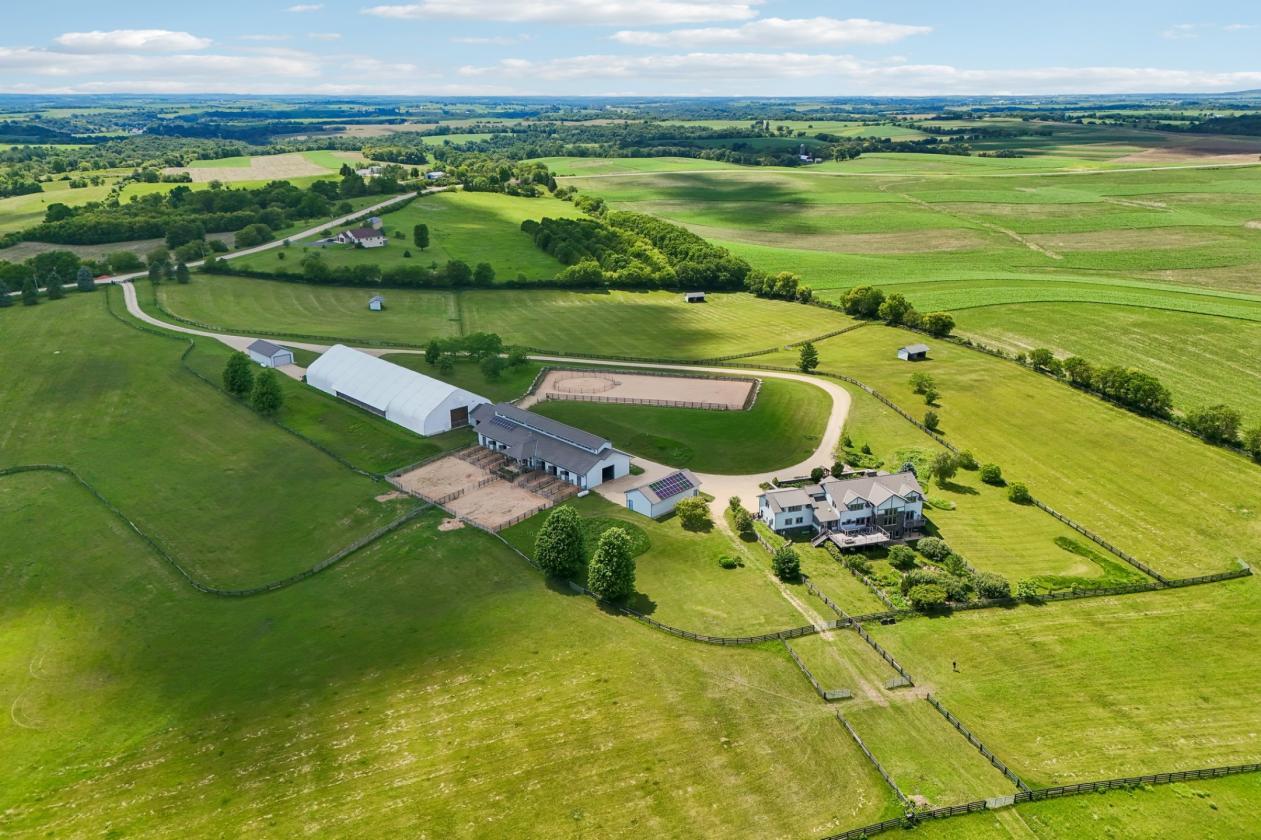 Luxury Equestrian center - photo 3