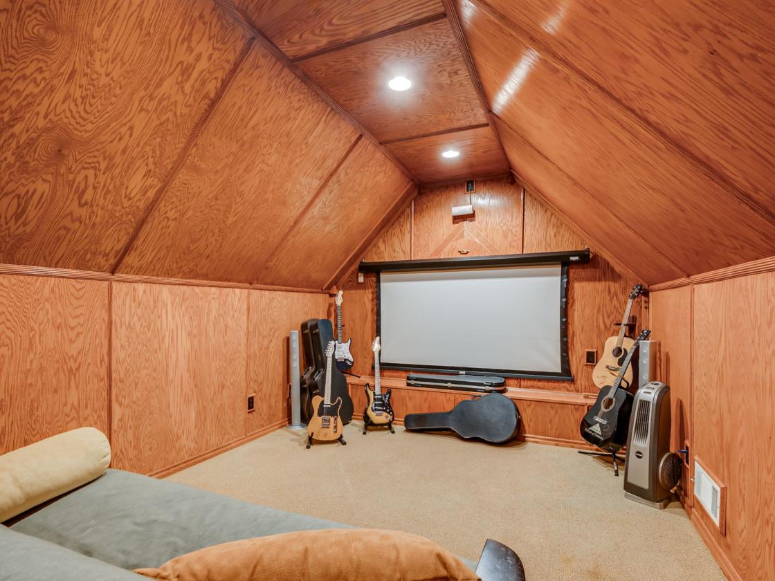One Home + One Barndominium on 5 acres! - photo 19