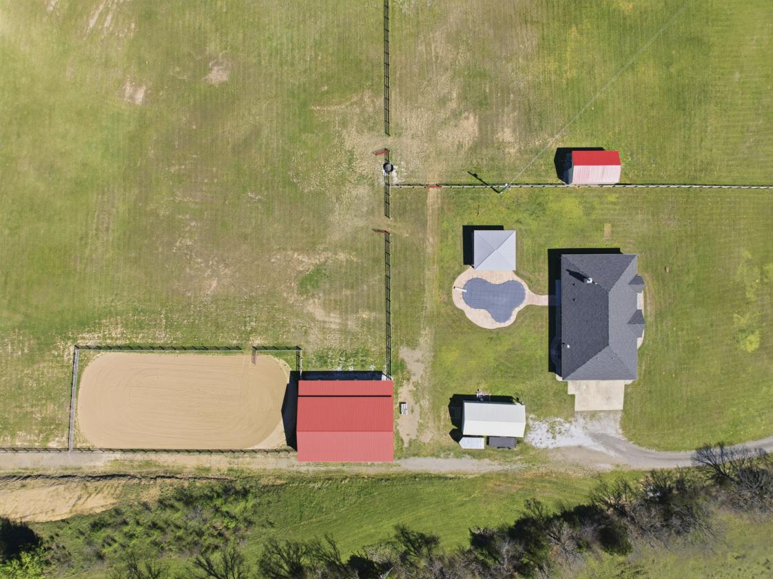 21 acre +/- HOBBY HORSE RANCH w/ ARENA AND POOL - photo 22