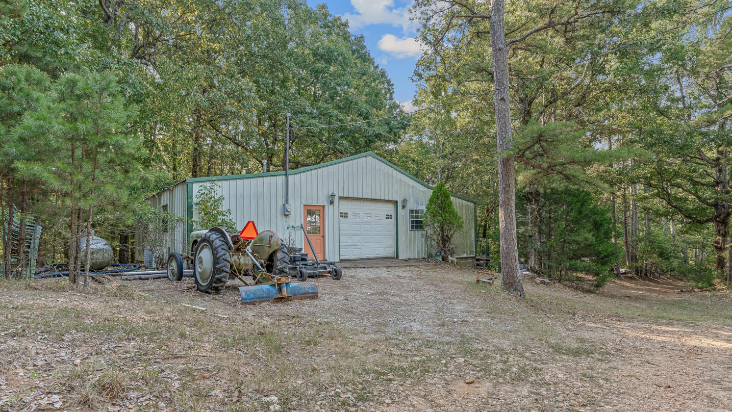 Unique 35+ Acre Private Estate - photo 23