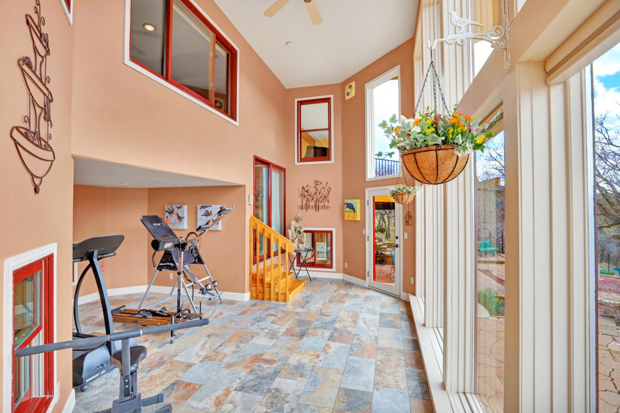 Immaculate home in the heart of Sedalia - photo 18