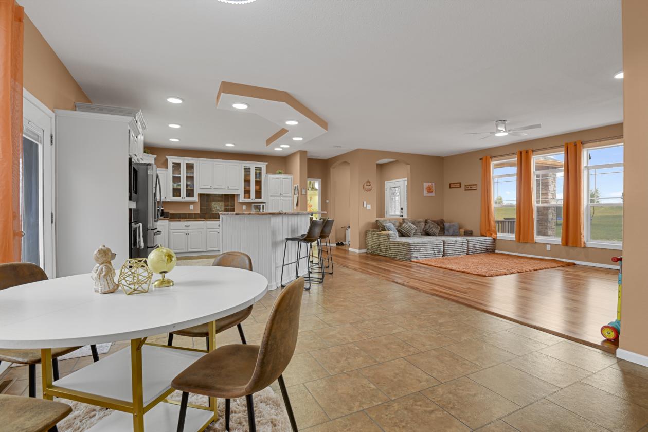 Equestrian Property for the Horse Enthusiast - photo 11