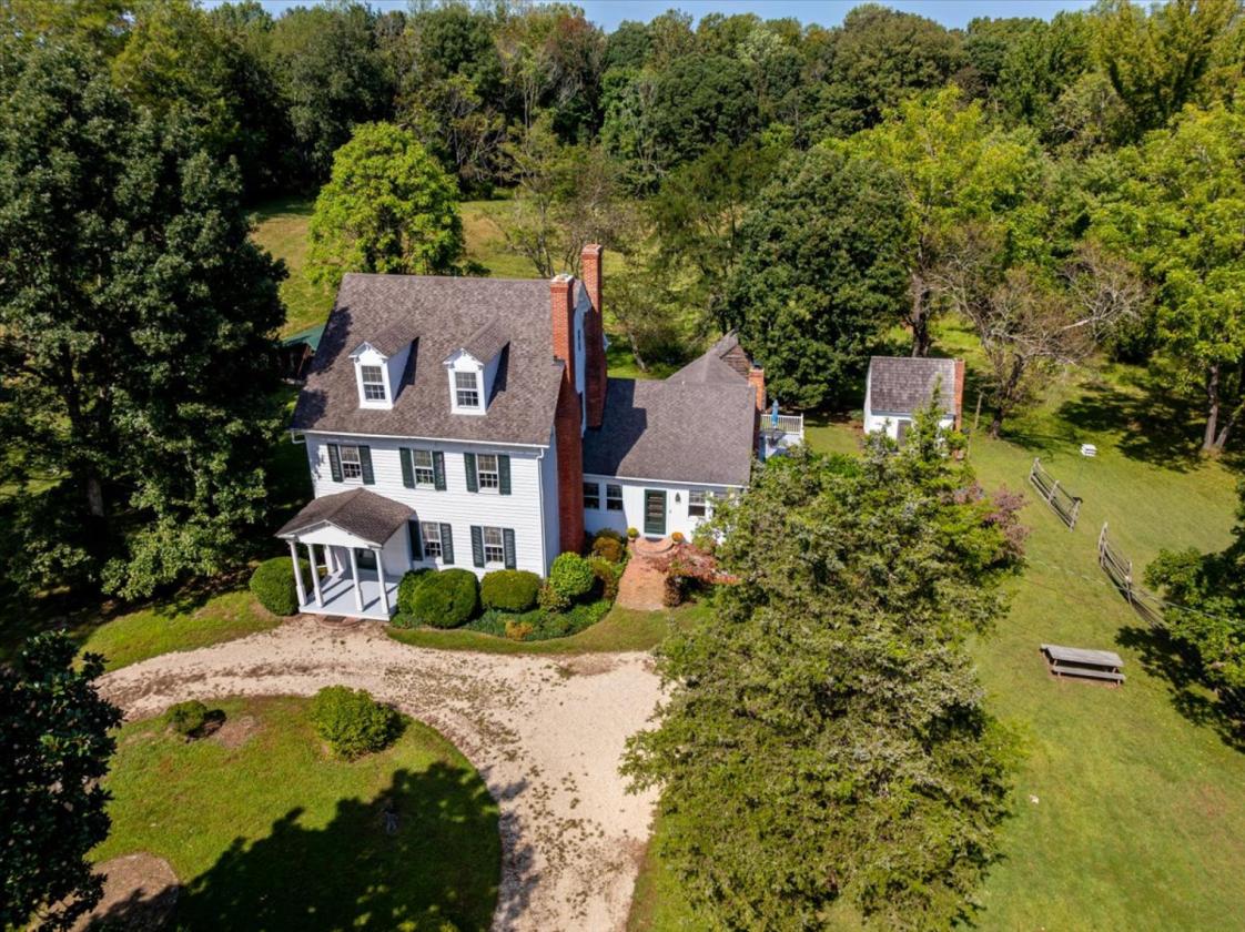 Historic Hobby Farm on 12.6 Acres - photo 2