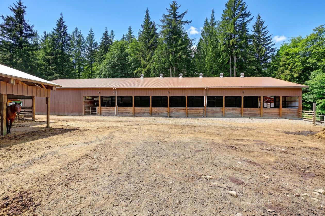 Whitehorse Area Farm - 7.61 acres + Arena - photo 17